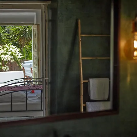 Constantis Mansion * Megalochori (Santorini)