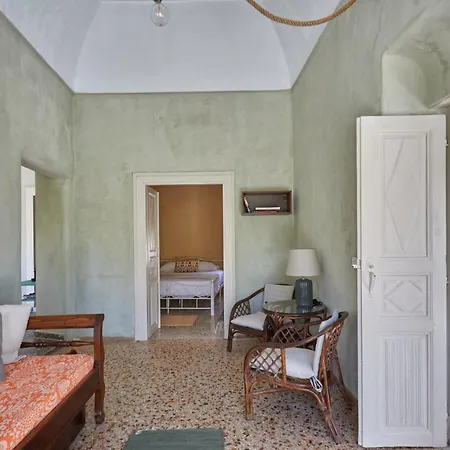 Constantis Mansion Megalochori (Santorini)