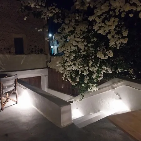 Holiday home Constantis Mansion Megalochori (Santorini)