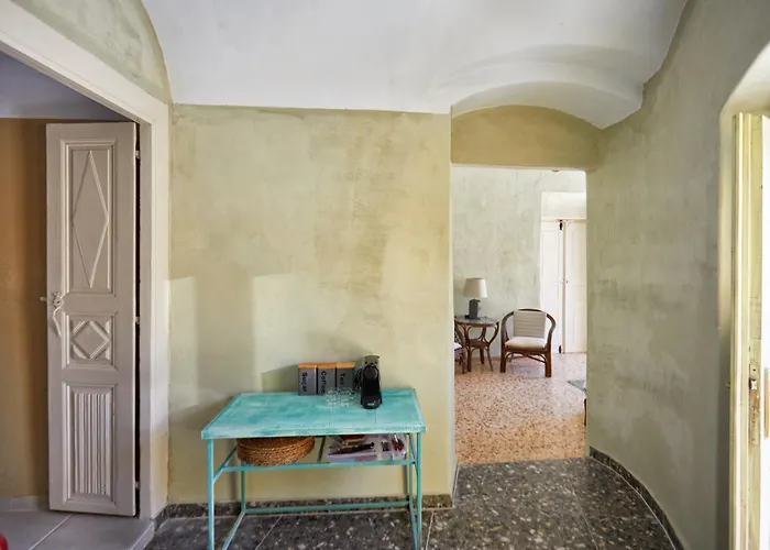 Nyaraló Constantis Mansion *