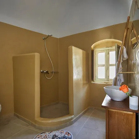 Constantis Mansion Semesterbostad