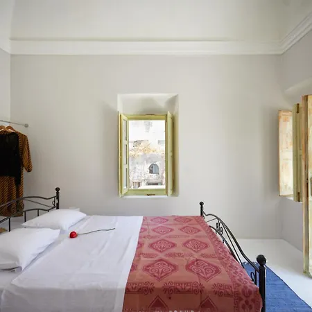 Constantis Mansion *