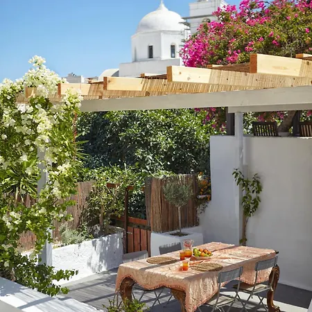 Constantis Mansion * ميغالوخوري