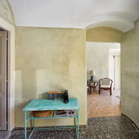 Prázdninový dům Constantis Mansion *